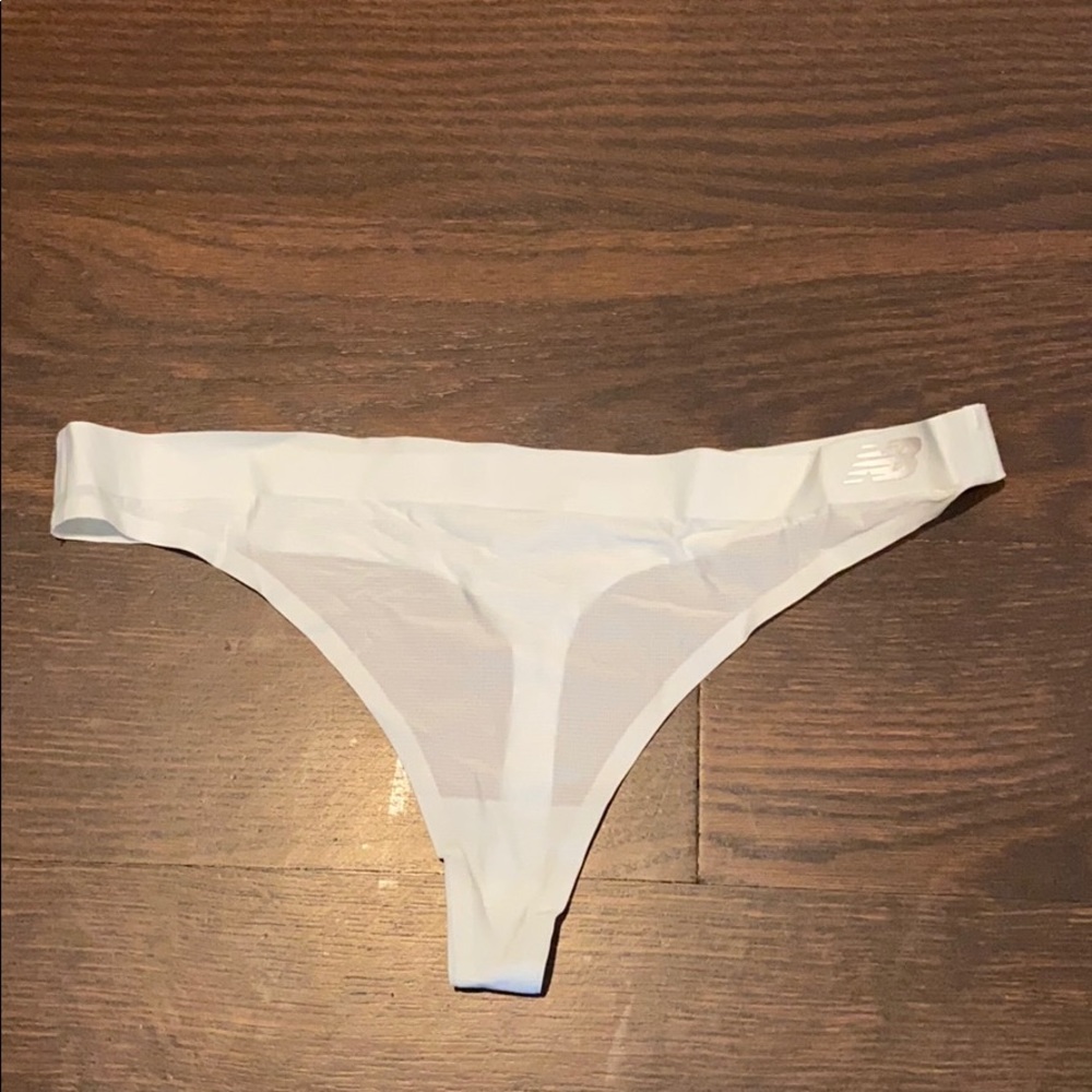 New Balance NWOT women’s thong